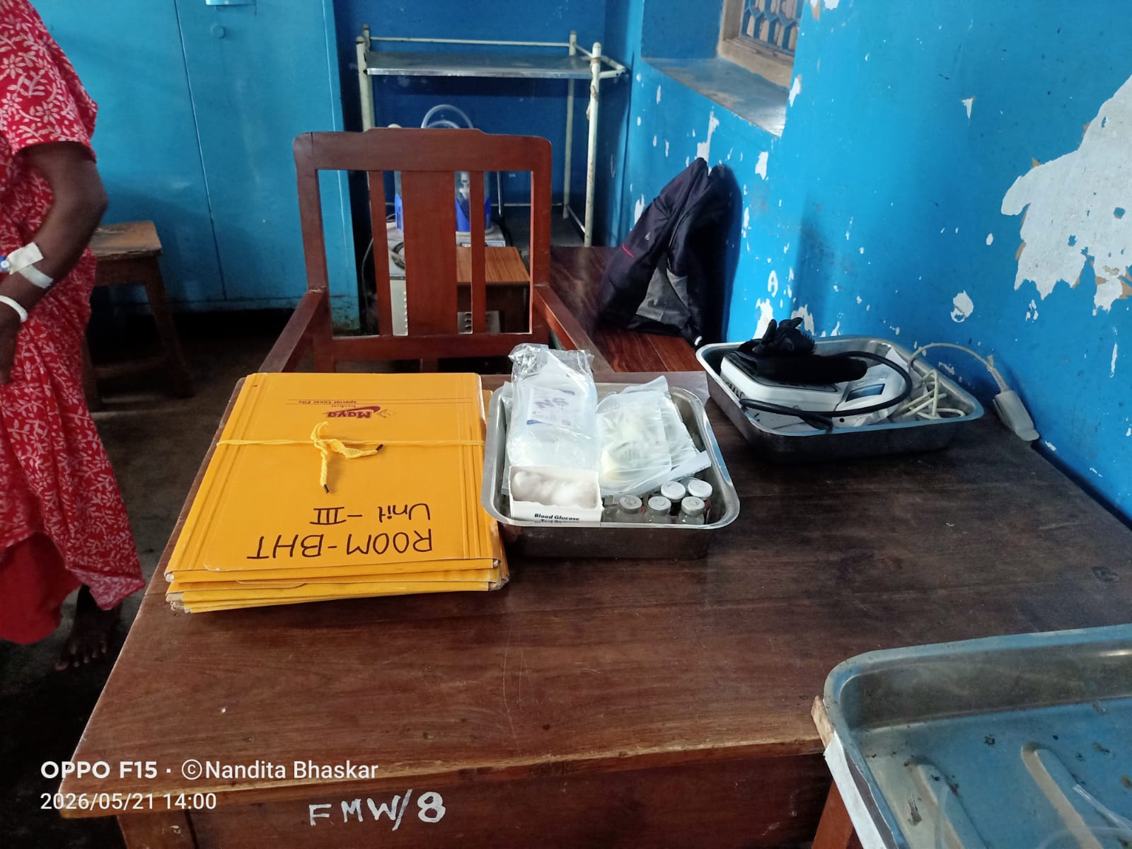 Phlebotomist prepping the arm — antiseptic wipe, vein found. — Badu blood donation camp